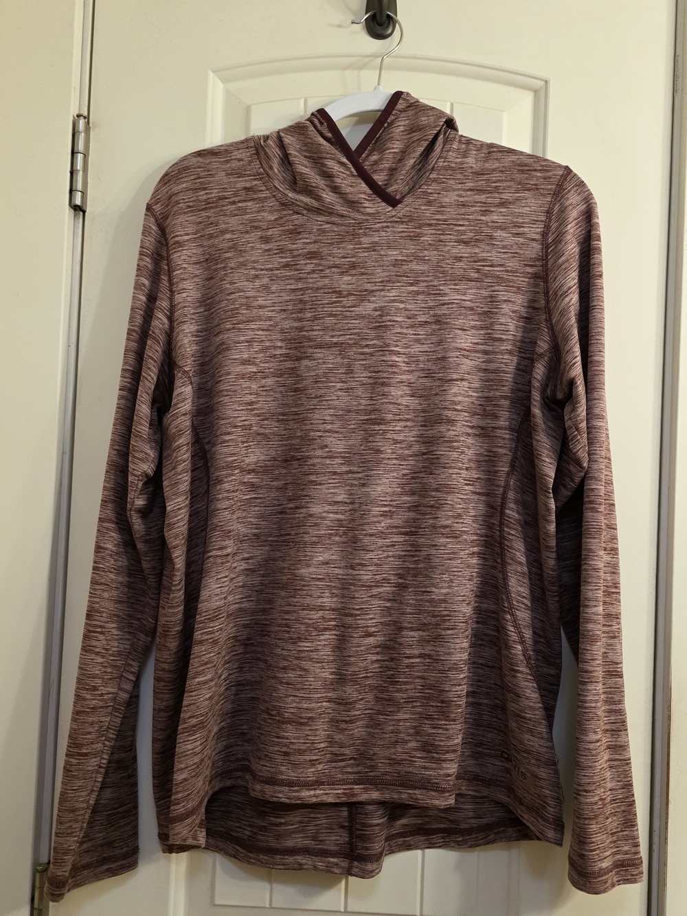 Orvis Women's Marbled Burgundy Hooded Fleeve Pullover